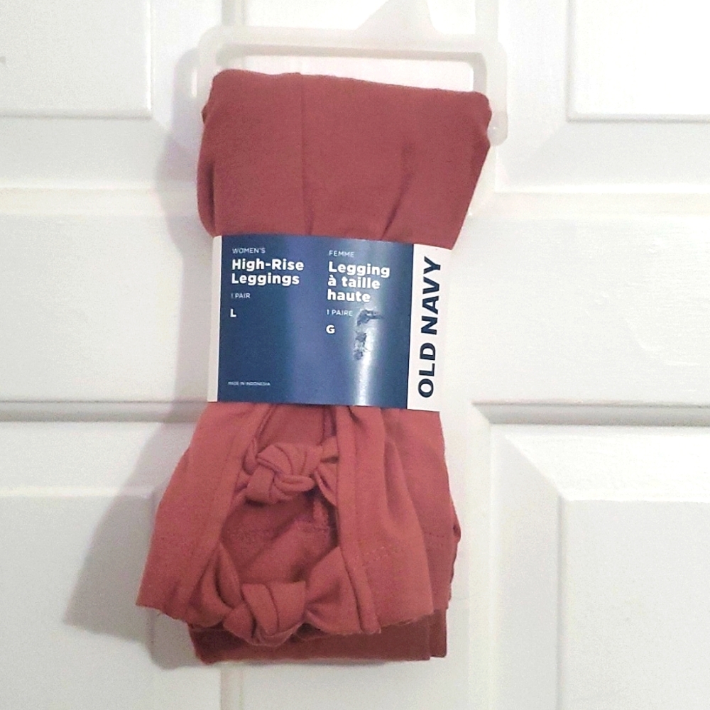 NWT OLD NAVY LEGGINGS